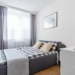 Wrocapartments Starcenter - Parking Free Apartman