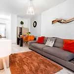 Wrocapartments Starcenter - Parking Free דירה