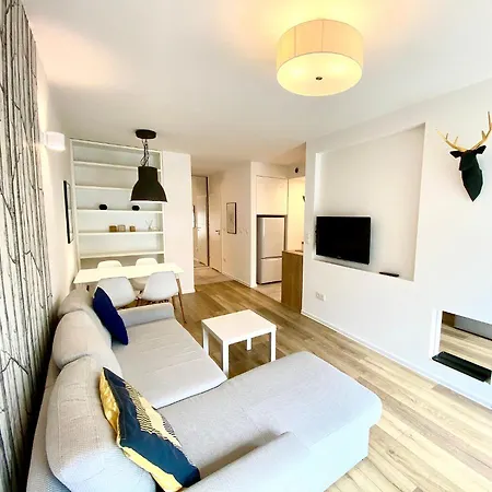 Wrocapartments Starcenter - Parking Free * 브로츠와프