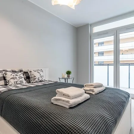 Wrocapartments Starcenter - Parking Free Διαμέρισμα Βρότσλαβ
