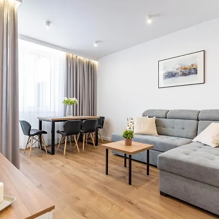 Wrocapartments Starcenter - Parking Free Apartment Breslau