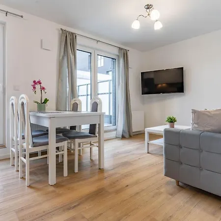 Wrocapartments Starcenter - Parking Free Apartment
