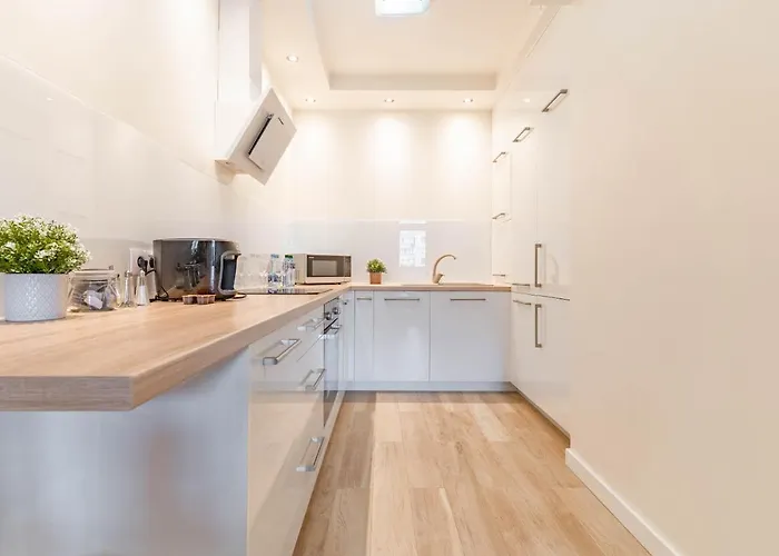 Wrocapartments Starcenter - Parking Free Apartment